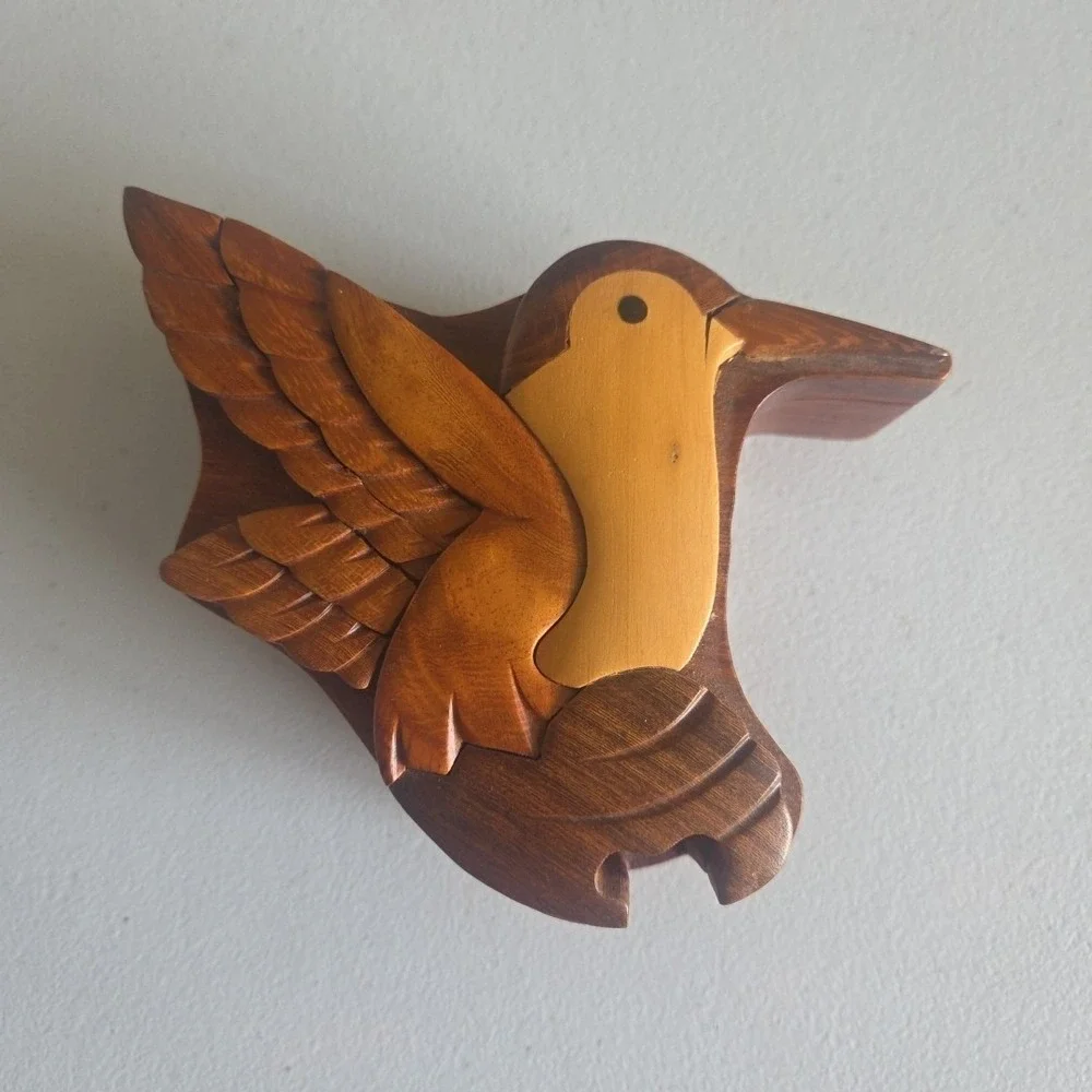 Hand Crafted Toy Wood Puzzle Artisan Figural Bird HUMMINGBIRD Puzzle Box As Is